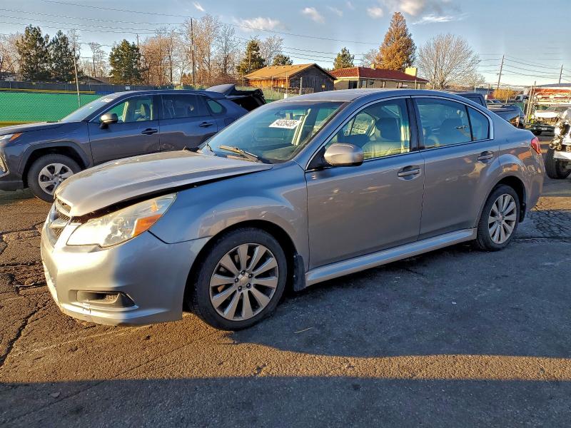 SUBARU LEGACY 2.5 2011 مع رقم تعريف المركبة 4S3BMBL60B3216196 - صورة من المزاد