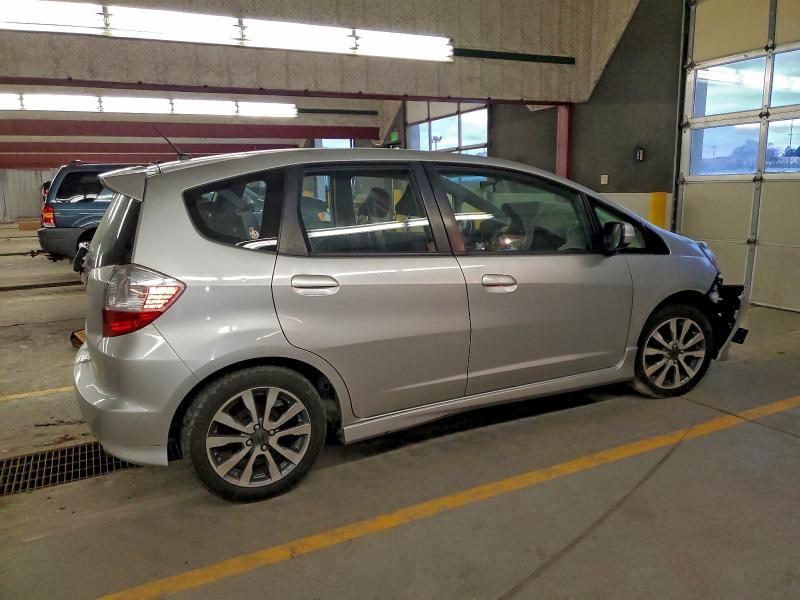 Photo 3 from auction – 2012 HONDA FIT SPORT with VIN JHMGE8H53CC038211