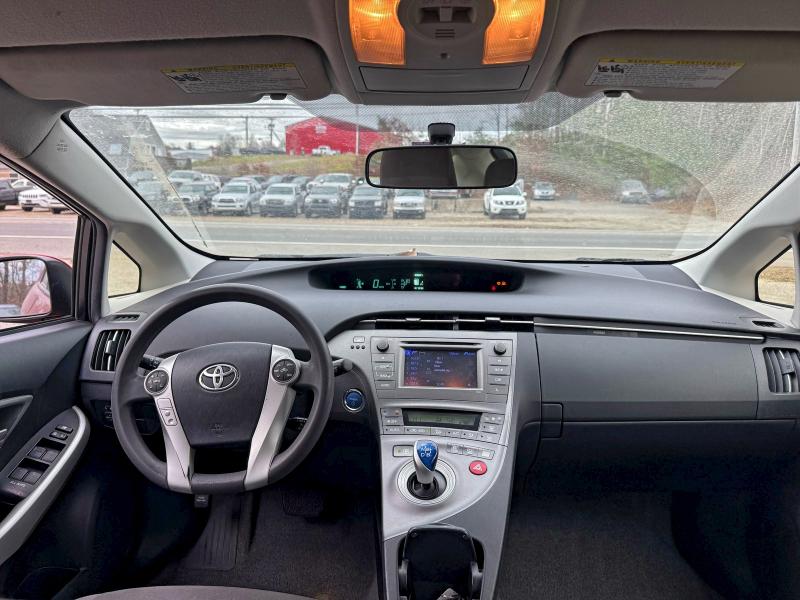 Photo 7 from auction – 2013 TOYOTA PRIUS with VIN JTDKN3DU7D0349932