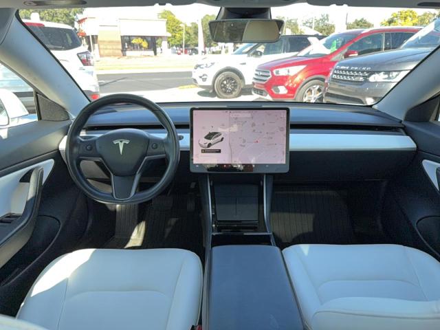 Photo 9 from auction – 2019 TESLA MODEL 3 with VIN 5YJ3E1EB1KF421549