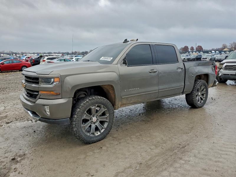 CHEVROLET SILVERADO 2017 with VIN 3GCUKREC6HG217336 - Photo from auction