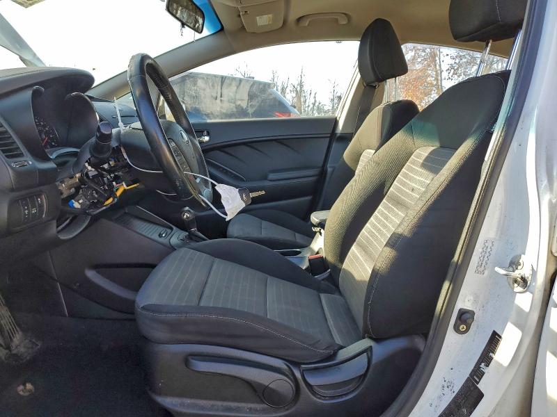 Photo 7 from auction – 2014 KIA FORTE EX with VIN KNAFX4A80E5151235