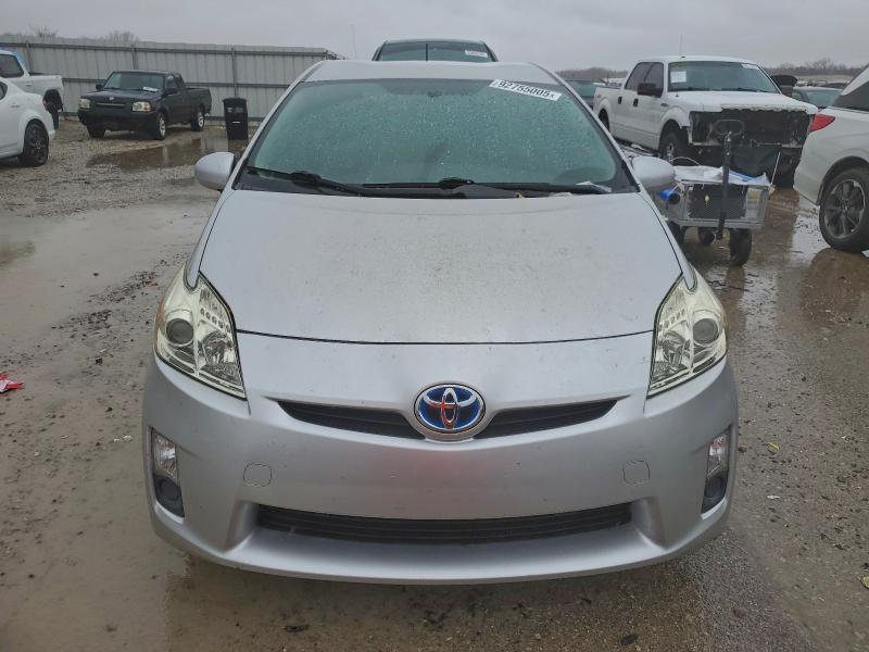 Photo 5 from auction – 2010 TOYOTA PRIUS with VIN JTDKN3DU8A0084417