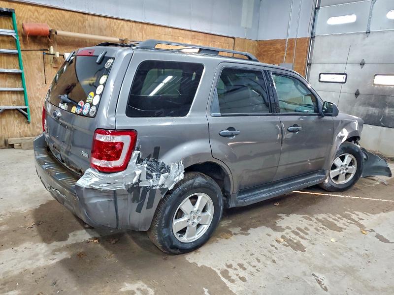 صورة رقم 3 من المزاد - 2010 FORD ESCAPE XLT مع VIN 1FMCU9DG9AKC97817