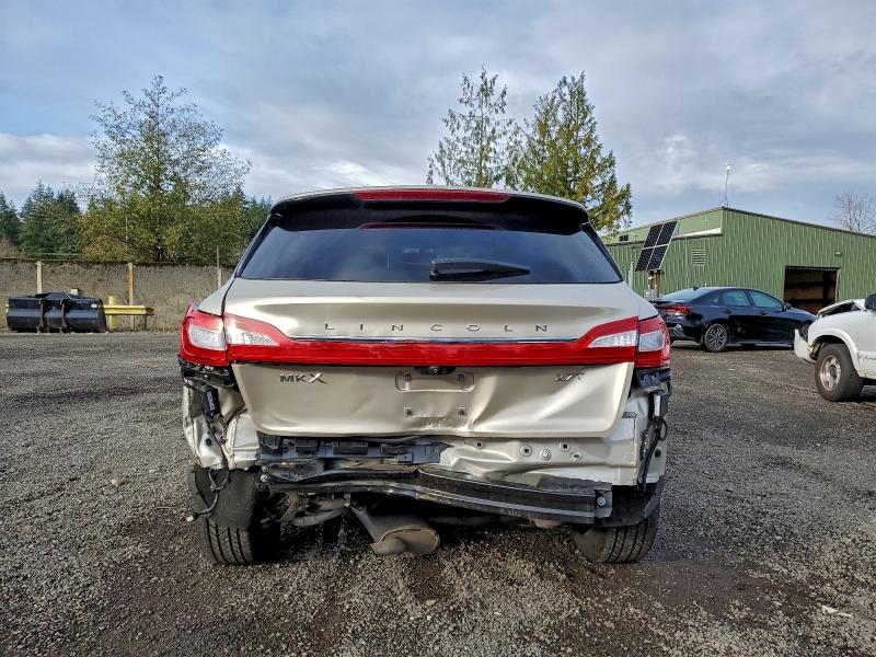 Photo 6 from auction – 2017 LINCOLN MKX SELECT with VIN 2LMPJ6KP0HBL37240
