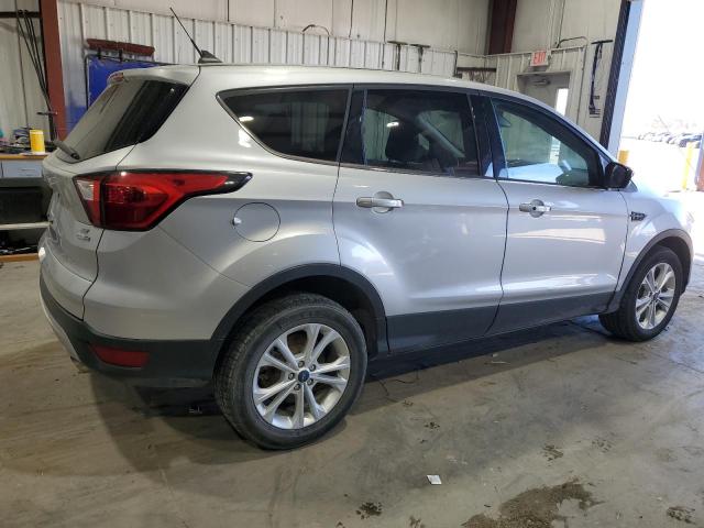 Photo 3 from auction – 2019 FORD ESCAPE SE with VIN 1FMCU9GD1KUA65820