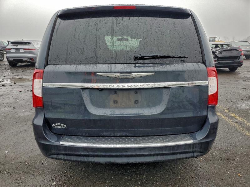 Photo 6 from auction – 2013 CHRYSLER TOWN & COU with VIN 2C4RC1BG6DR714886