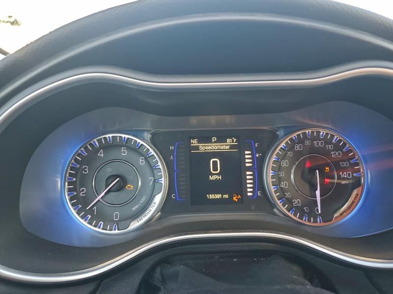Photo 9 from auction – 2015 CHRYSLER 200 LIMITE with VIN 1C3CCCAB7FN684583