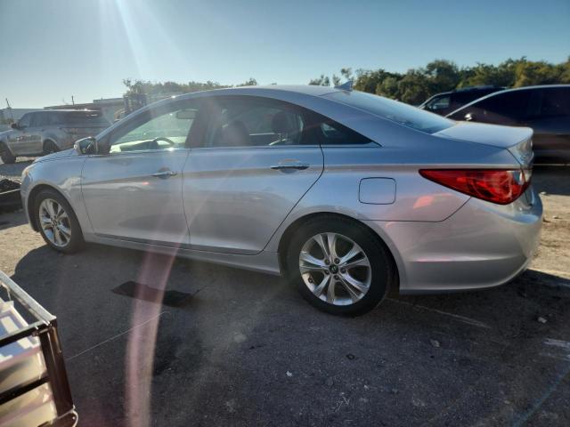 Photo 2 from auction – 2011 HYUNDAI SONATA SE with VIN 5NPEC4AC1BH265349