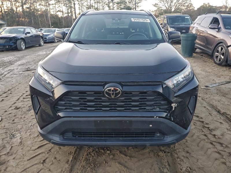 Photo 5 from auction – 2021 TOYOTA RAV4 LE with VIN 2T3F1RFVXMC217170