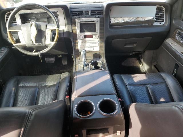 Photo 8 from auction – 2010 LINCOLN NAVIGATOR with VIN 5LMJJ2J53AEJ05975