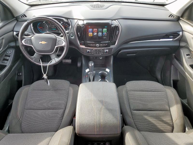 Photo 8 from auction – 2018 CHEVROLET TRAVERSE with VIN 1GNERGKW4JJ175330