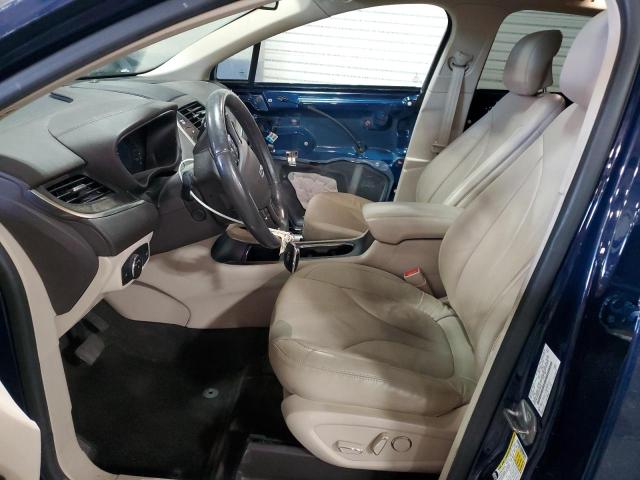 Photo 7 from auction – 2018 LINCOLN MKC RESERV with VIN 5LMCJ3D94JUL14080
