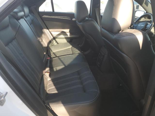 Photo 10 from auction – 2017 CHRYSLER 300 S with VIN 2C3CCABG5HH593841