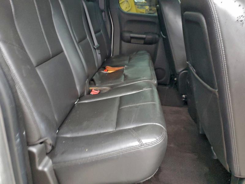 Photo 10 from auction – 2011 CHEVROLET SILVERADO with VIN 1GCRKTE34BZ193533