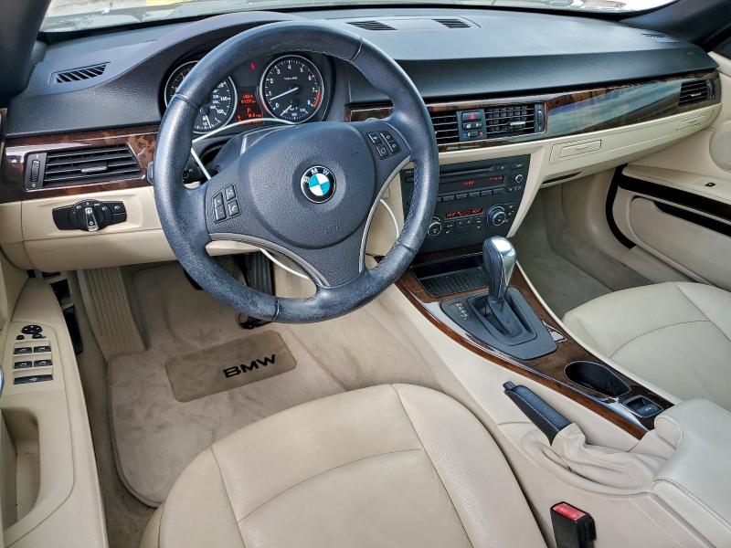 Photo 8 from auction – 2011 BMW 328 I with VIN WBADW3C55BE541136