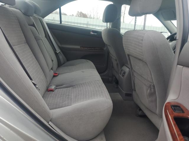 Photo 10 from auction – 2005 TOYOTA CAMRY LE with VIN 4T1BE32K25U634559