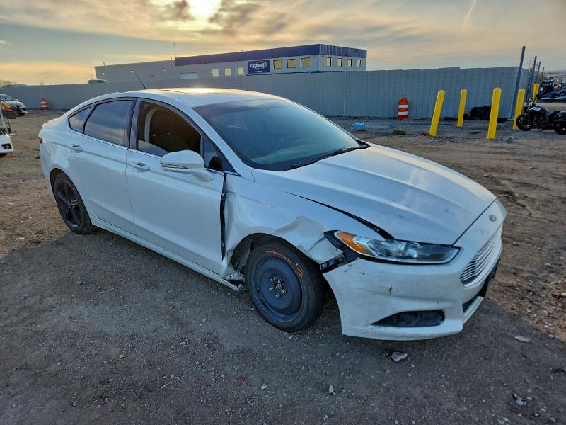 Photo 4 from auction – 2016 FORD FUSION with VIN 3FA6P0H75GR193494