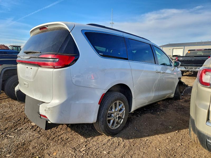 Photo 3 from auction – 2022 CHRYSLER PACIFICA T with VIN 2C4RC1BG9NR154704