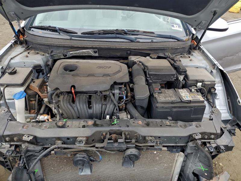 Photo 11 from auction – 2017 HYUNDAI SONATA SE with VIN 5NPE24AF8HH489031