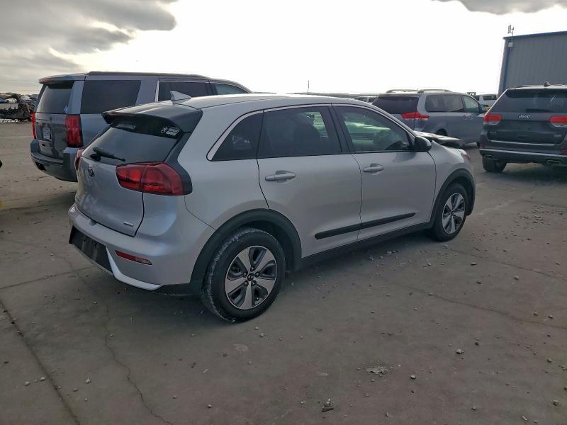 Foto 3 de la subasta – 2019 KIA NIRO FE con VIN KNDCB3LC0K5322710