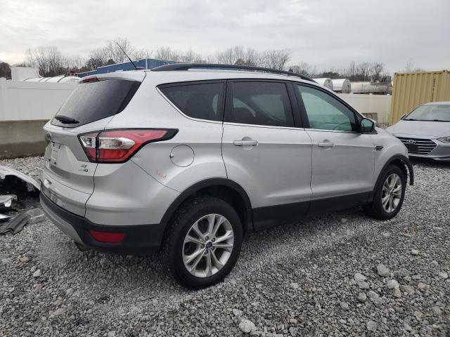 Photo 3 from auction – 2017 FORD ESCAPE SE with VIN 1FMCU9GD0HUB87304