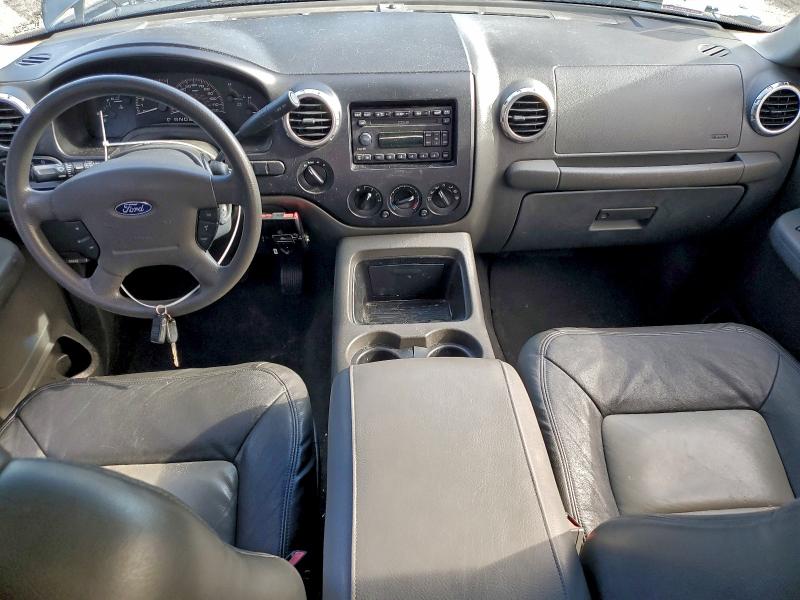 Photo 8 from auction – 2003 FORD EXPEDITION with VIN 1FMPU16LX3LA20247