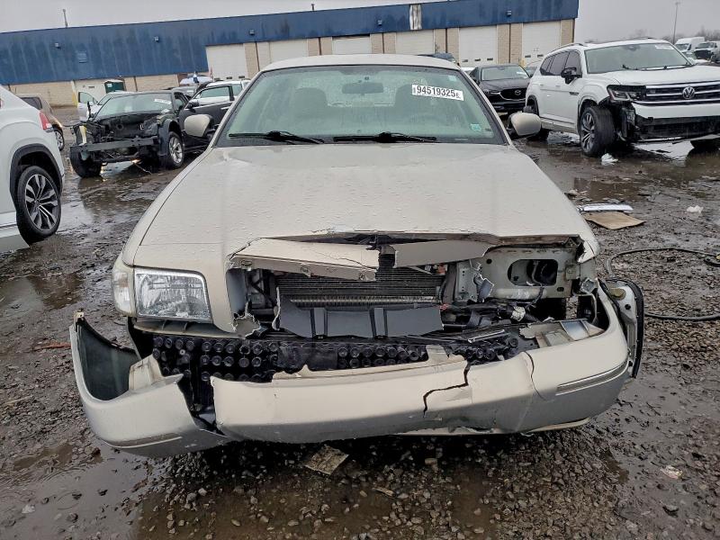 Photo 5 from auction – 2008 MERCURY GRAND MARQ with VIN 2MEFM74V78X608333