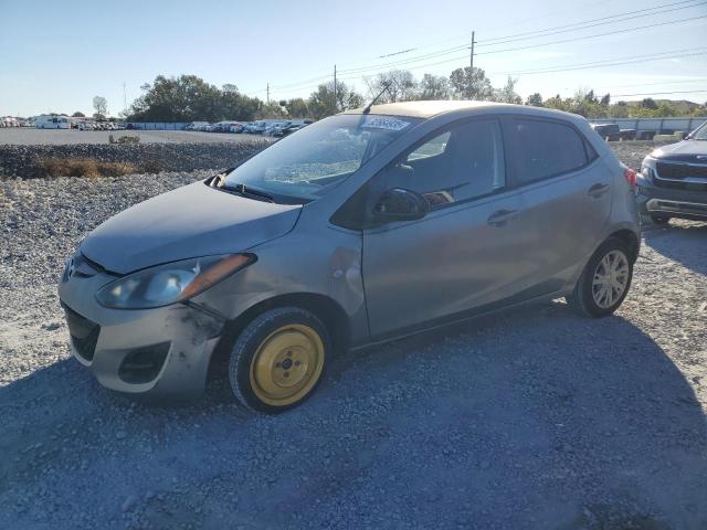MAZDA MAZDA2 2012 with VIN JM1DE1KY6C0137878 - Photo from auction