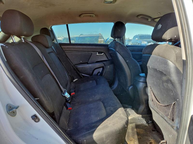 Photo 11 from auction – 2011 KIA SPORTAGE L with VIN KNDPB3A26B7117909