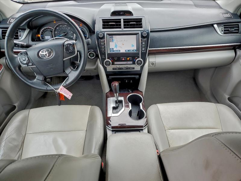 Photo 8 from auction – 2014 TOYOTA CAMRY SE with VIN 4T1BK1FK0EU540588