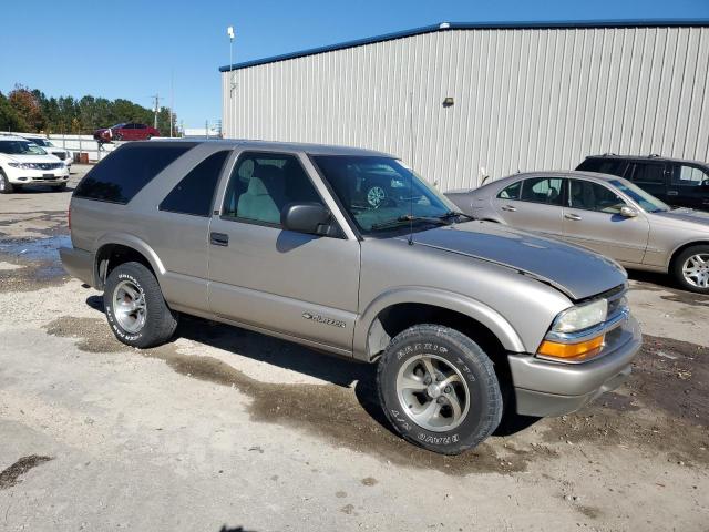 Photo 4 from auction – 2002 CHEVROLET BLAZER with VIN 1GNCS18W02K221232