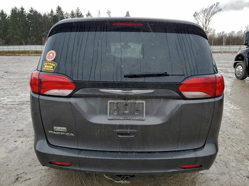 Photo 6 from auction – 2017 CHRYSLER PACIFICA T with VIN 2C4RC1DG2HR676799