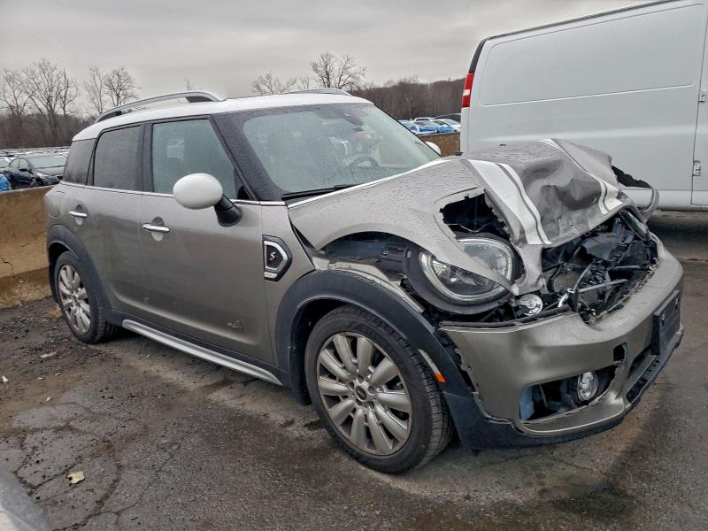 Photo 4 from auction – 2019 MINI COOPER S C with VIN WMZYT5C5XK3G91332