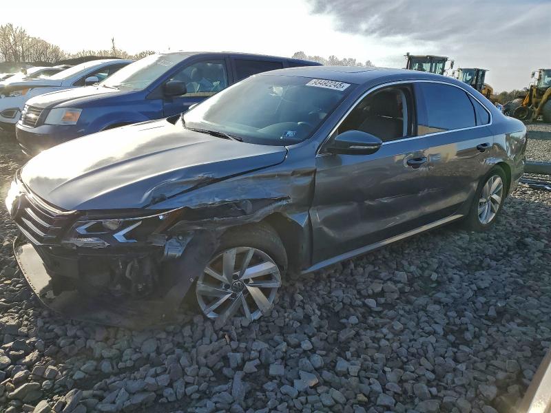 Photo 1 from auction – 2018 VOLKSWAGEN PASSAT SE with VIN 1VWBA7A36JC025697