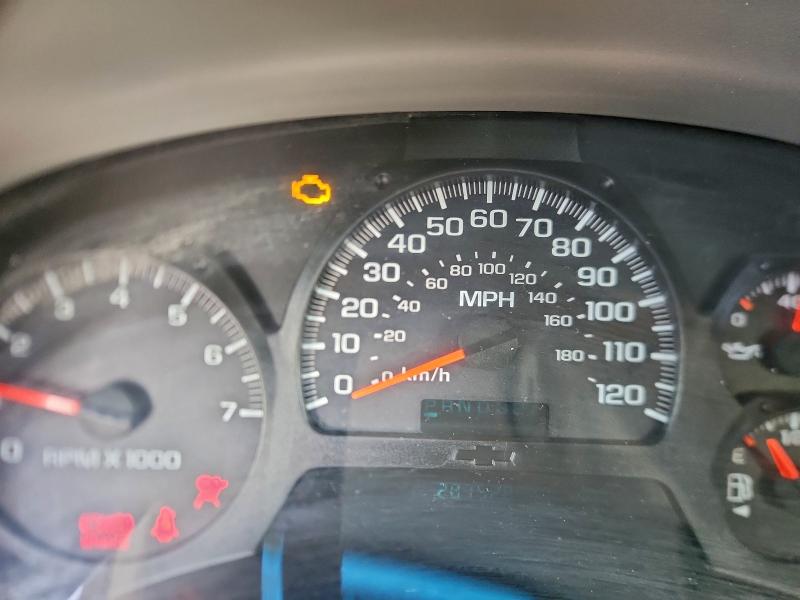 Photo 9 from auction – 2005 CHEVROLET TRAILBLAZE with VIN 1GNDT13S252228077