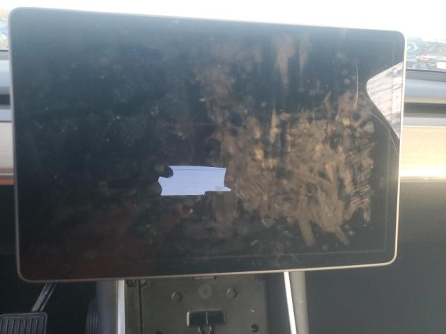 Photo 9 from auction – 2020 TESLA MODEL Y with VIN 5YJYGDEE0LF028476