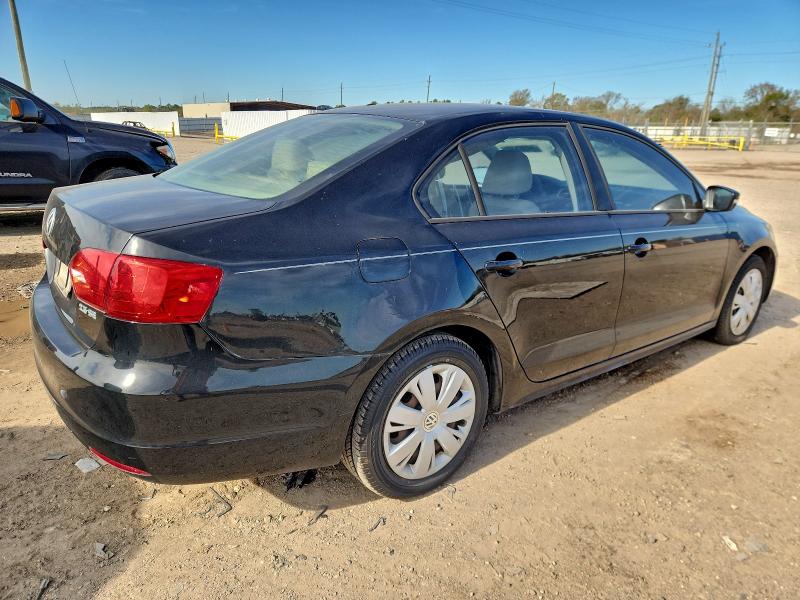 Photo 3 from auction – 2012 VOLKSWAGEN JETTA SE with VIN 3VWDX7AJ5CM460749