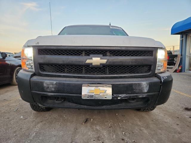 Photo 5 from auction – 2008 CHEVROLET SILVERADO with VIN 1GCEK19J88Z279755