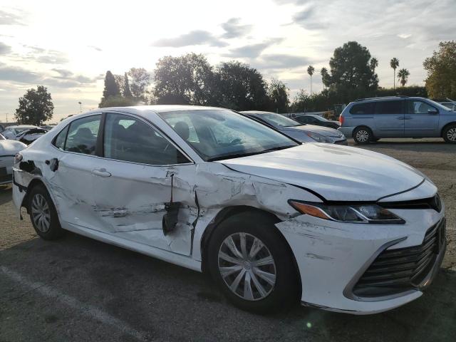 Photo 4 from auction – 2022 TOYOTA CAMRY LE with VIN 4T1C31AK5NU592324