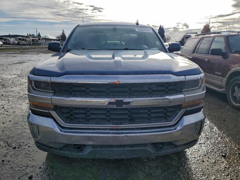 Photo 5 from auction – 2018 CHEVROLET SILVERADO with VIN 3GCUKREC4JG217406