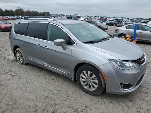 Photo 4 from auction – 2019 CHRYSLER PACIFICA T with VIN 2C4RC1BG6KR613148