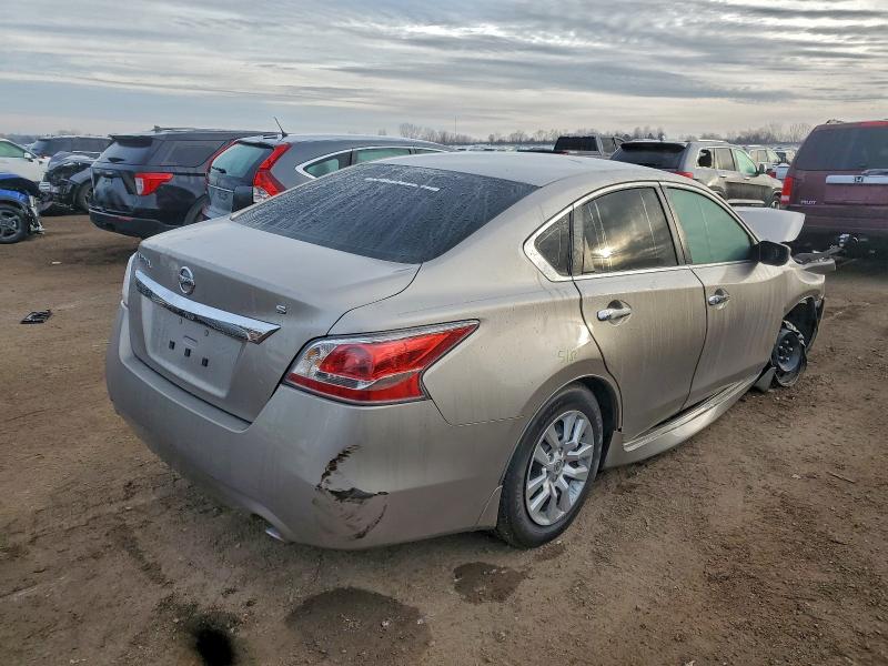 Photo 3 from auction – 2015 NISSAN ALTIMA 2.5 with VIN 1N4AL3AP8FC292650