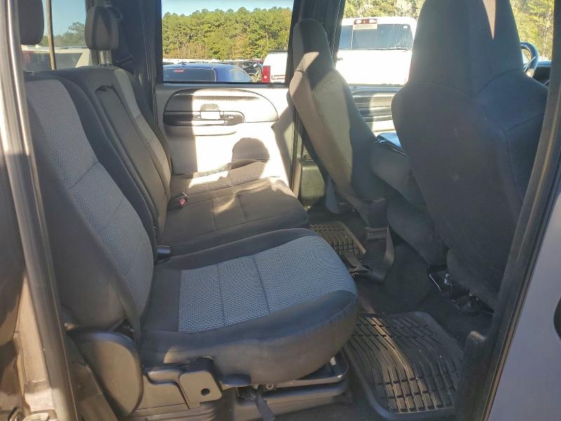 Photo 10 from auction – 2004 FORD F250 with VIN 1FTNW20S44ED28791