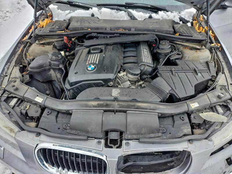 Photo 11 from auction – 2011 BMW 328 XI with VIN WBAPK7C59BF196770