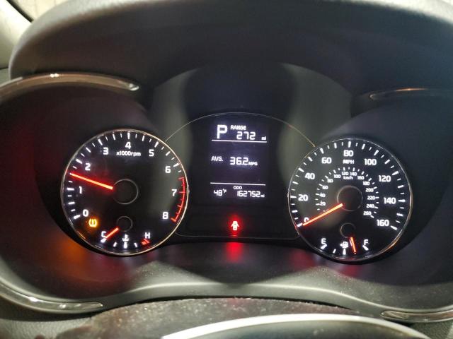Photo 9 from auction – 2017 KIA FORTE LX with VIN 3KPFK4A71HE026844