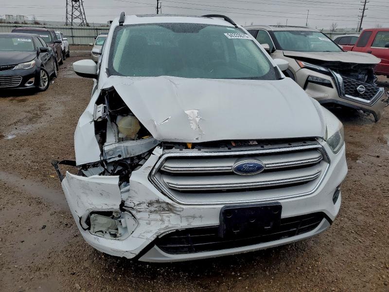 Photo 5 from auction – 2018 FORD ESCAPE SE with VIN 1FMCU0GD2JUA49894