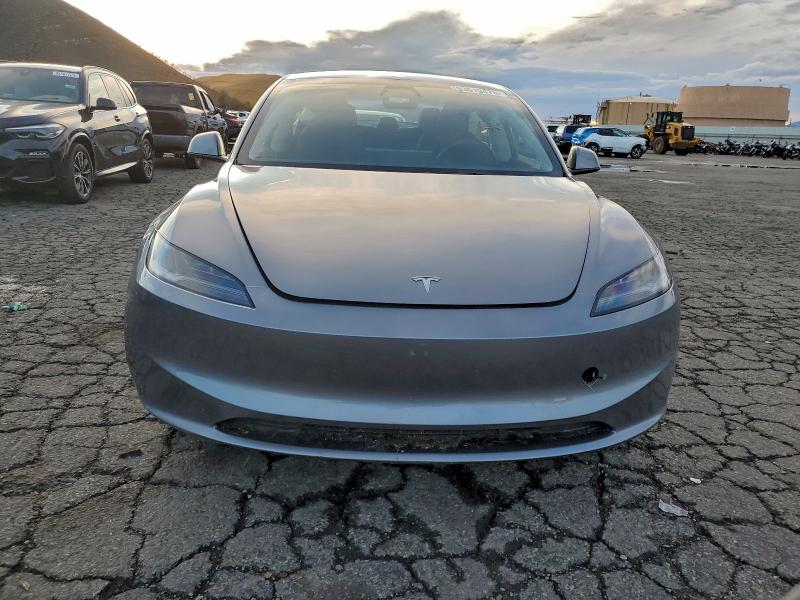 Photo 5 from auction – 2025 TESLA MODEL 3 with VIN 5YJ3E1EAXSF888363