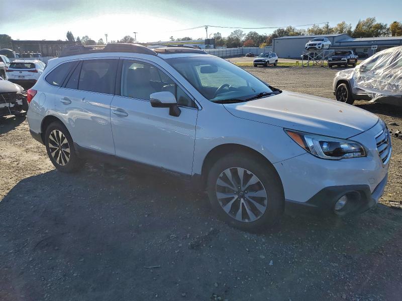 Photo 4 from auction – 2015 SUBARU OUTBACK 2. with VIN 4S4BSANC9F3268382