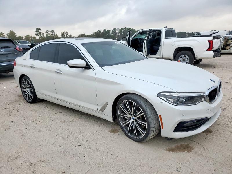 Photo 4 from auction – 2017 BMW 540 I with VIN WBAJE5C30HG916394